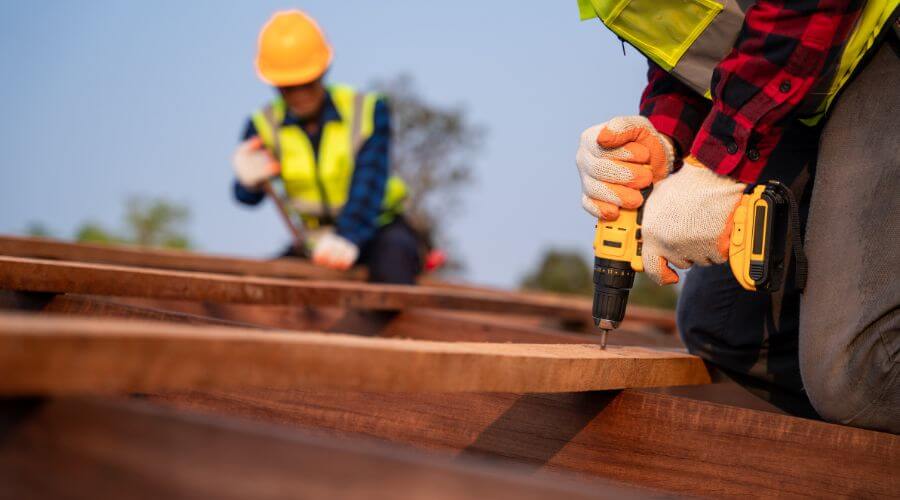 Expert Emergency Roof Repairs services in Forsyth, IL